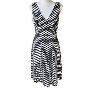 Spence, ladies V-neck sleeveless polkadot dress NWT size 6 brand new